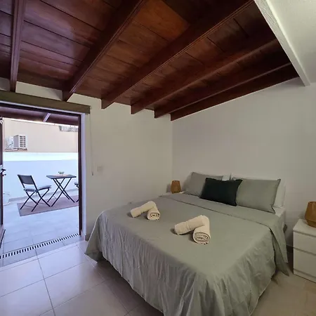 As De Casas - En Urbanizacion Playa * Arona (Tenerife)