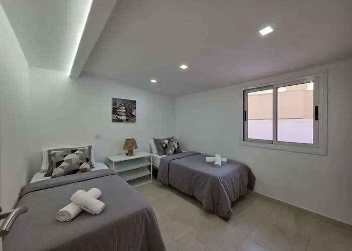 As De Casas - En Urbanización Playa Apartamento *