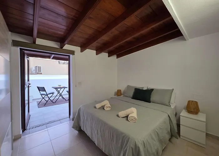 As De Casas - En Urbanización Playa * Arona (Tenerife)
