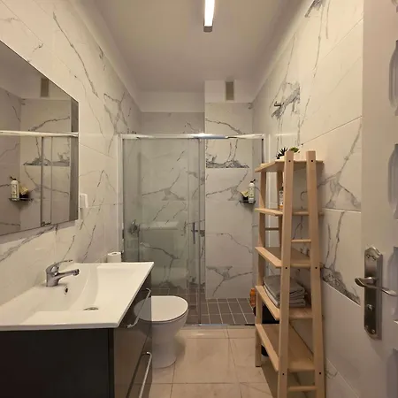 As De Casas - En Urbanizacion Playa Arona (Tenerife)