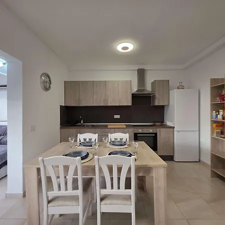 Apartment As De Casas - En Urbanizacion Playa Arona (Tenerife)