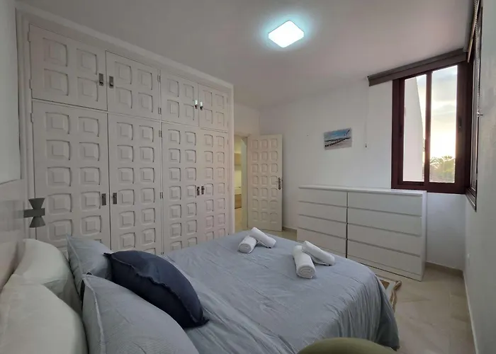 As De Casas - En Urbanizacion Playa Lejlighed Arona (Tenerife)